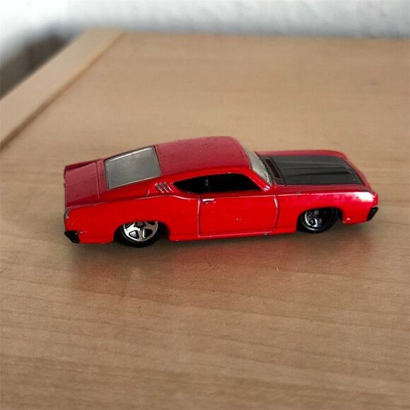 Hot Wheels Y2K 2008 '69 Ford Torino Talladega Red Diecast Model Car 1:64 - Picture 4 of 7
